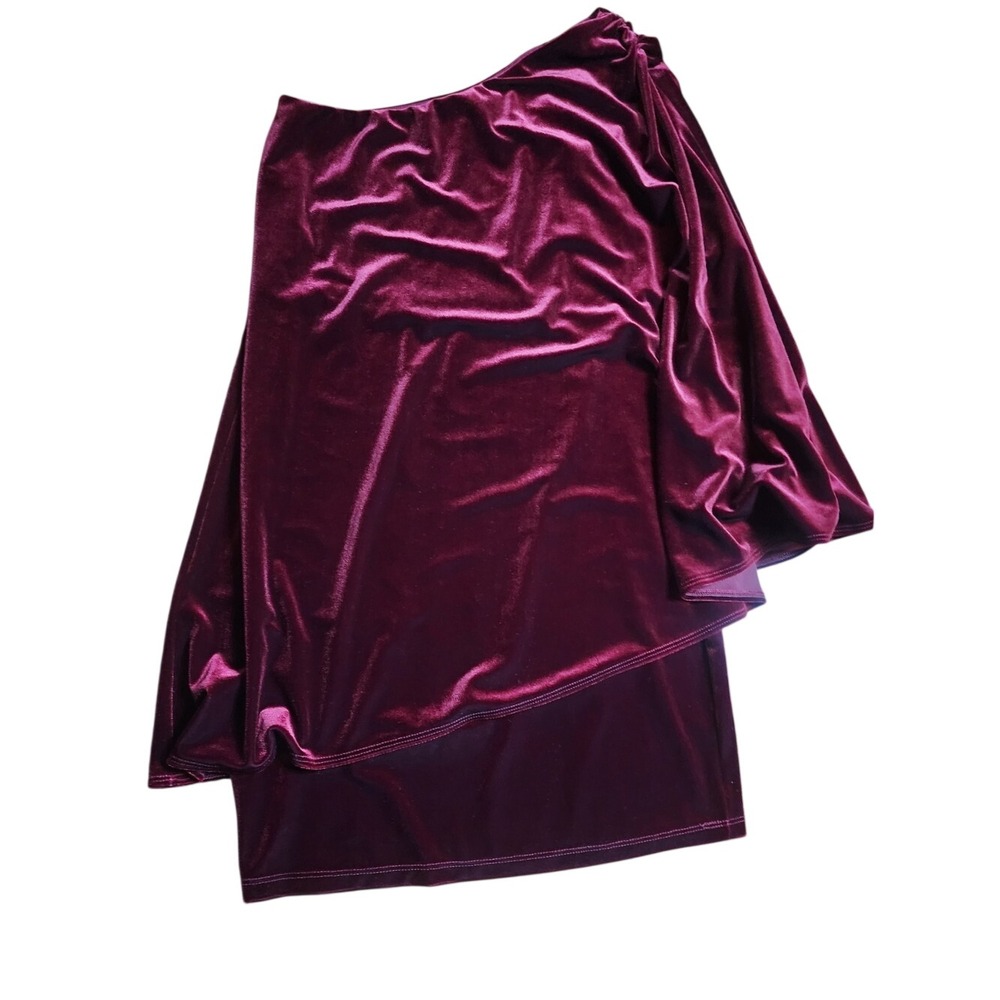 Vestique One Shoulder Velvet Mini Dress Burgundy M Cocktail Party USA‎